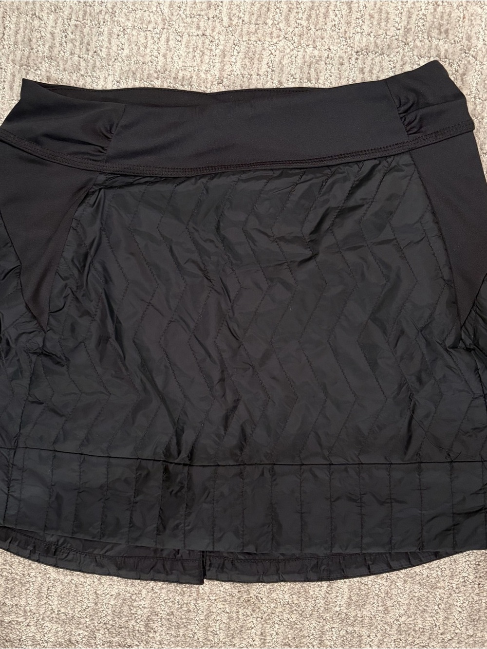 Mountain Hardwear Black Quilted Mini Skirt